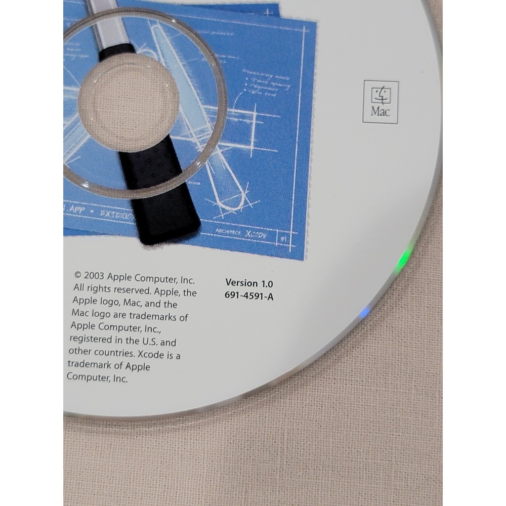 Apple Mac OS X Xcode Tools Install Disc Version 1.0 for OS X 10.3+ - Picture 3 of 3
